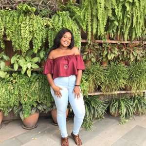 Meet your Posher, Samilla